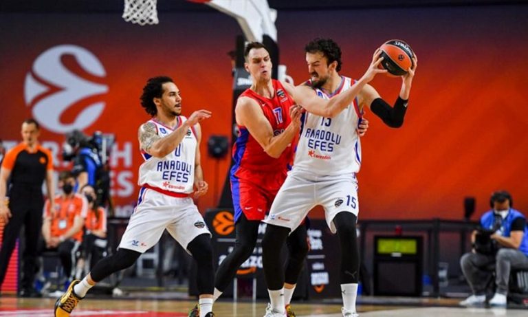 Στον τελικό η Εφές