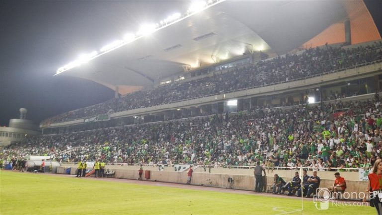 Φιέστα με κόσμο!