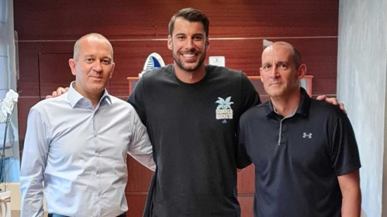 Επίσημο: Ανανέωσε ο Πρίντεζης με τον Ολυμπιακό!