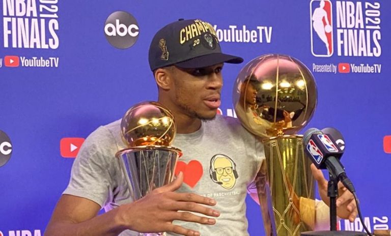 Μυθικά ρεκόρ από τον Γιάννη Αντετοκούνμπο