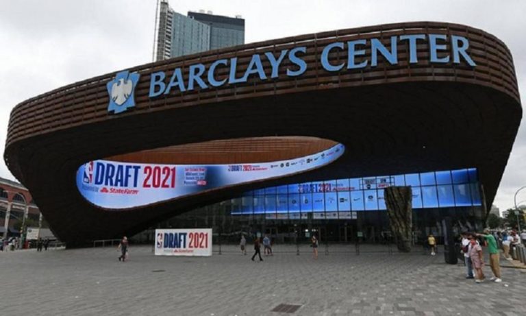 Μόνο εμβολιασμένοι στα εντός έδρας ματς των Νετς!