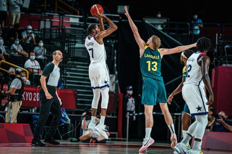 «Βρυχήθηκε» η Team USA, πάτησε την Αυστραλία και φουλ για χρυσό