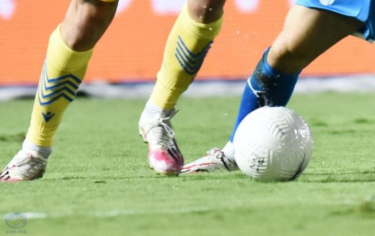 Στις 20:00 ο αγώνας ΑΠΟΕΛ – ΠΑΕΕΚ