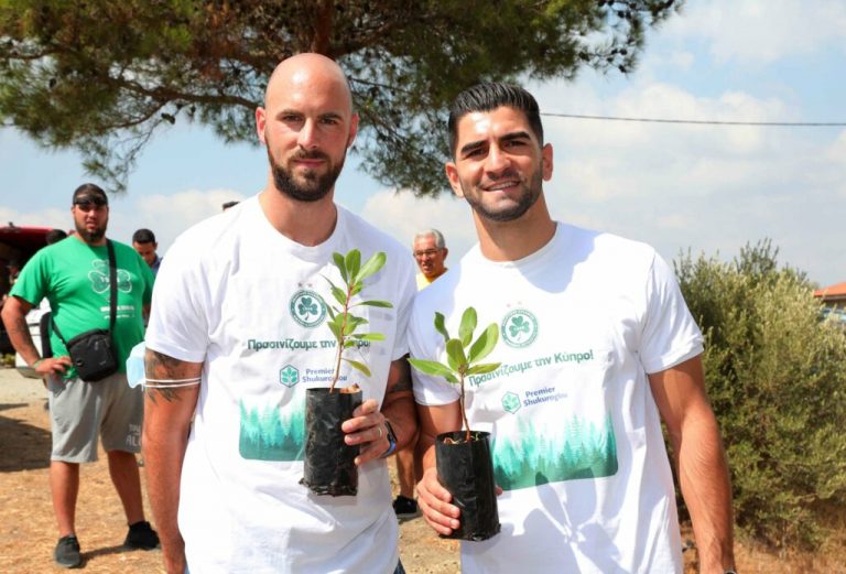 Λέζιακς και Κούσουλος φύτεψαν δέντρα!