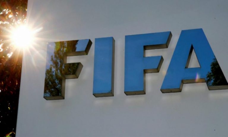 Η FIFA σκοπεύει να τιμωρήσει τις ομάδες που απαγόρευσαν σε παίκτες να παίξουν στις εθνικές τους