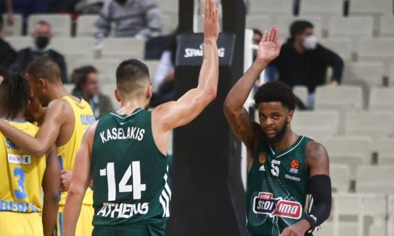 Παναθηναϊκός για φίλημα!