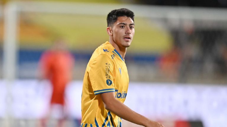 Πλήγμα με Σατσιά στο ΑΠΟΕΛ!