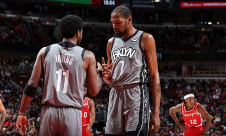 Διέλυσαν τους Μπουλς οι Νετς, ήττα για Λέικερς στο Σακραμέντο