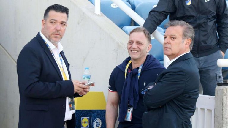 «Ποντάρετε και 1.000 ευρώ στο ΑΠΟΕΛ»!