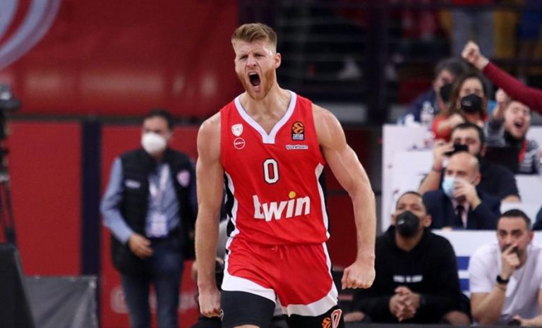 «Στραγγάλισε» τη Μονακό και πήρε το προβάδισμα ο Ολυμπιακός!