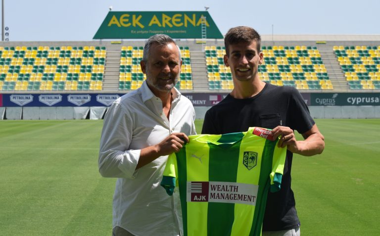 Ανακοίνωσε Πέρε Πονς η ΑΕΚ!