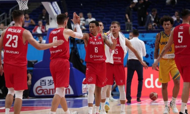 Πονίτκα και Σλότερ έστειλαν την Πολωνία στους «8»!