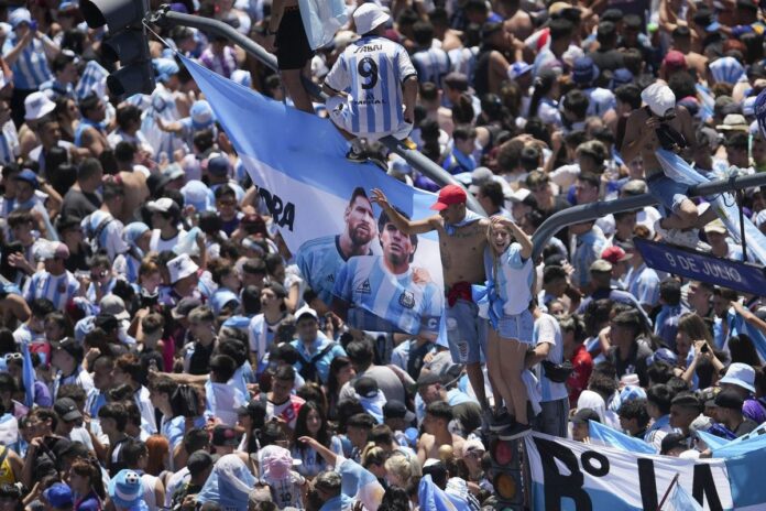 Πάνω από 4 εκ. άτομα στη φιέστα της Αργεντινής!