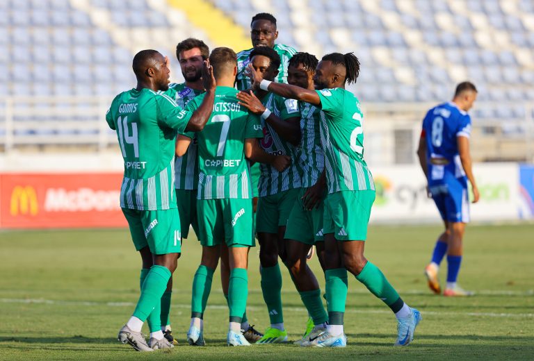 ΕΘΝΙΚΟΣ-ΑΡΗΣ 1-2: Ξανά στο -2 από την κορυφή!