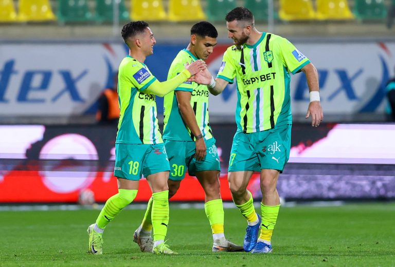 ΑΕΚ-ΑΠΟΛΛΩΝ 4-0: Τον καθάρισε με συνοπτικές διαδικασίες!